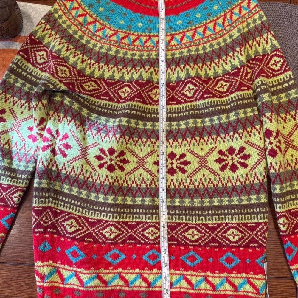 Colorful Patterned Women's Sweater - Picture 3 of 6